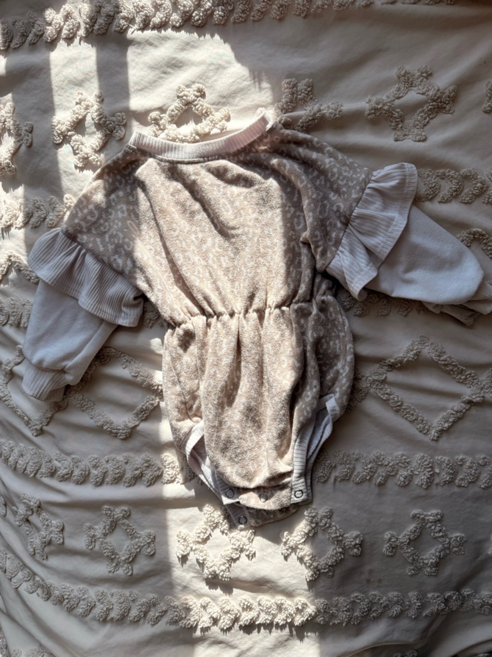 Neutral Beige Patterned Ruffle-Sleeve One-Piece for Kids